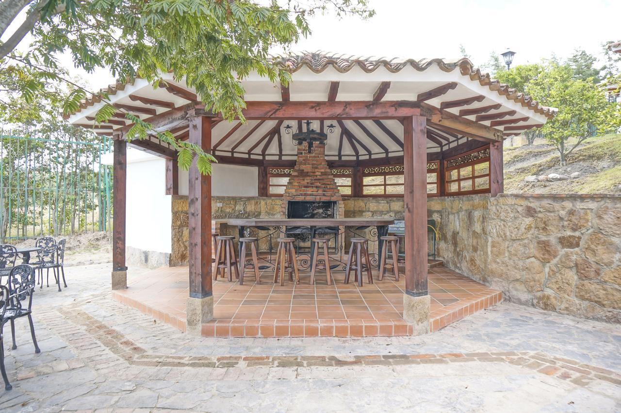 Club Campestre El Bosque De La Villa Villa de Leyva Kültér fotó
